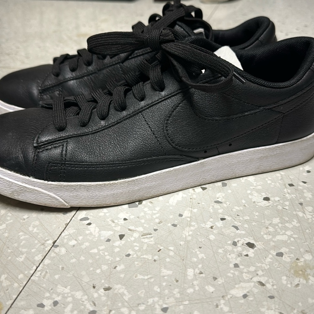Nike shoes